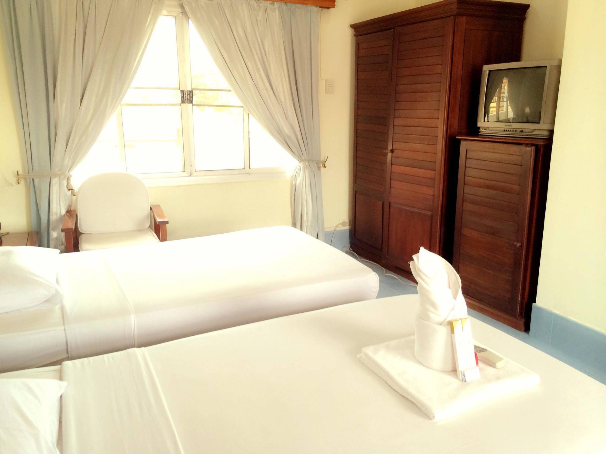 Lalco Ar Hotel Ban Nongdouang Buitenkant foto