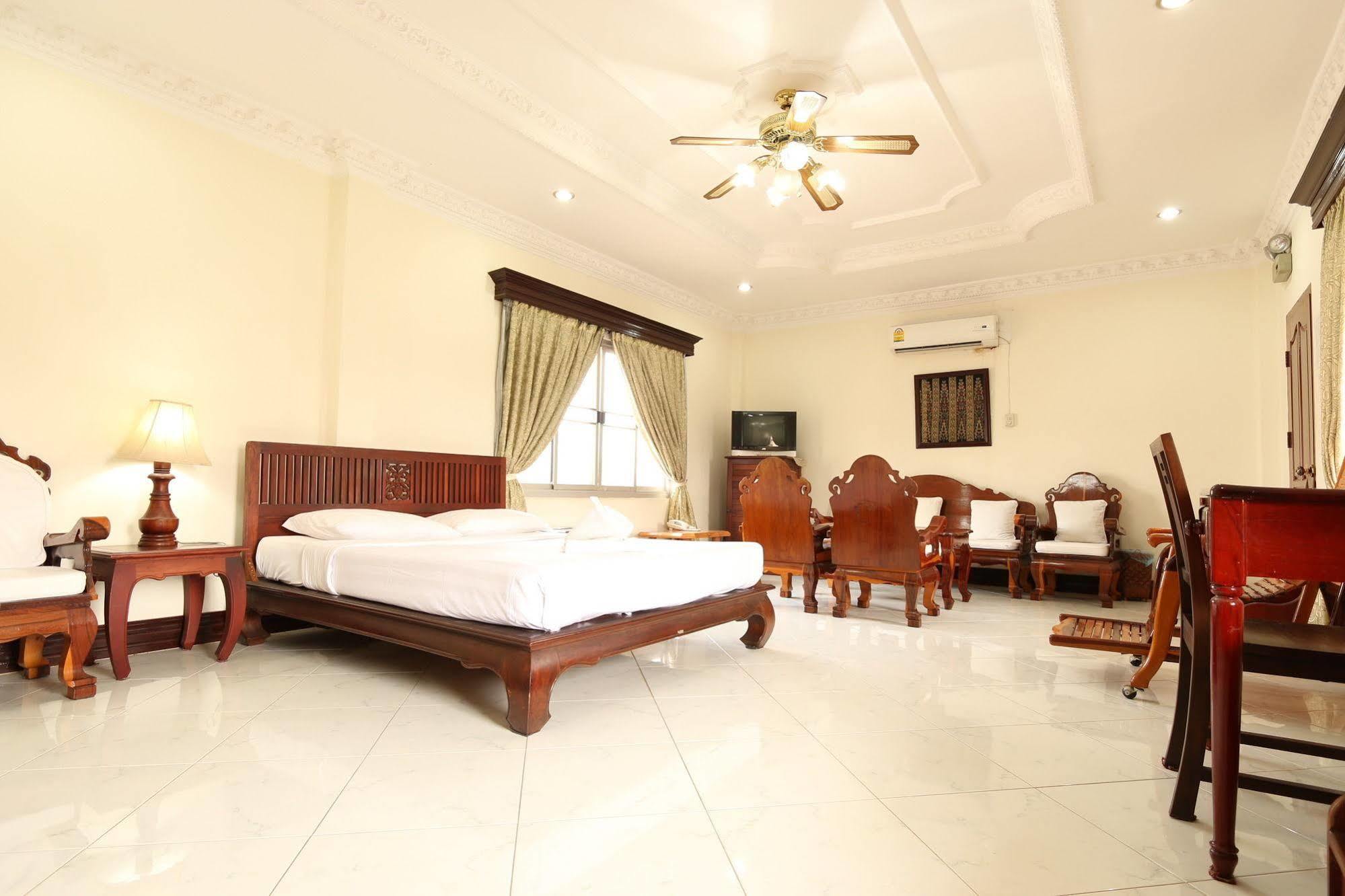 Lalco Ar Hotel Ban Nongdouang Buitenkant foto