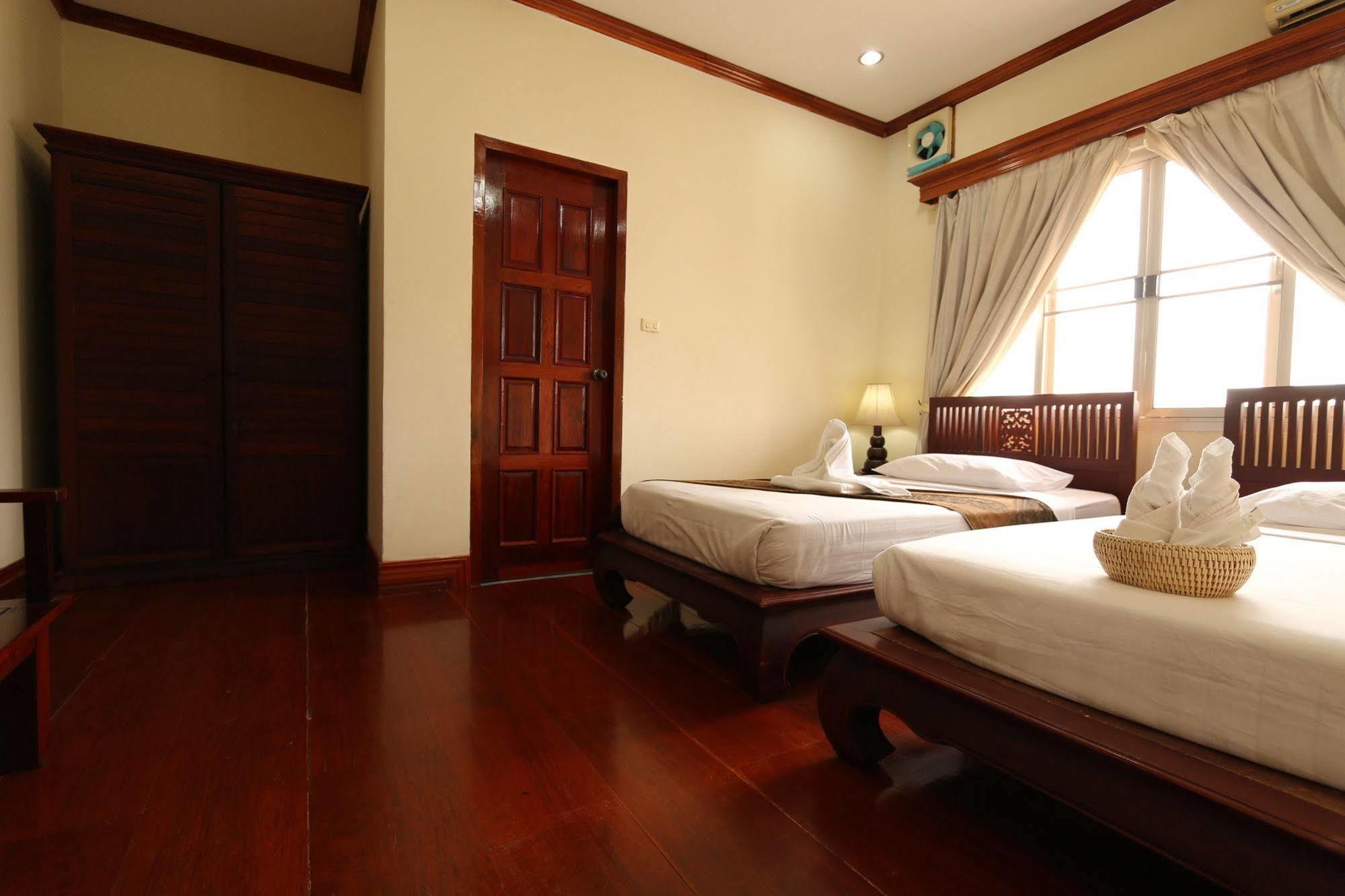 Lalco Ar Hotel Ban Nongdouang Buitenkant foto
